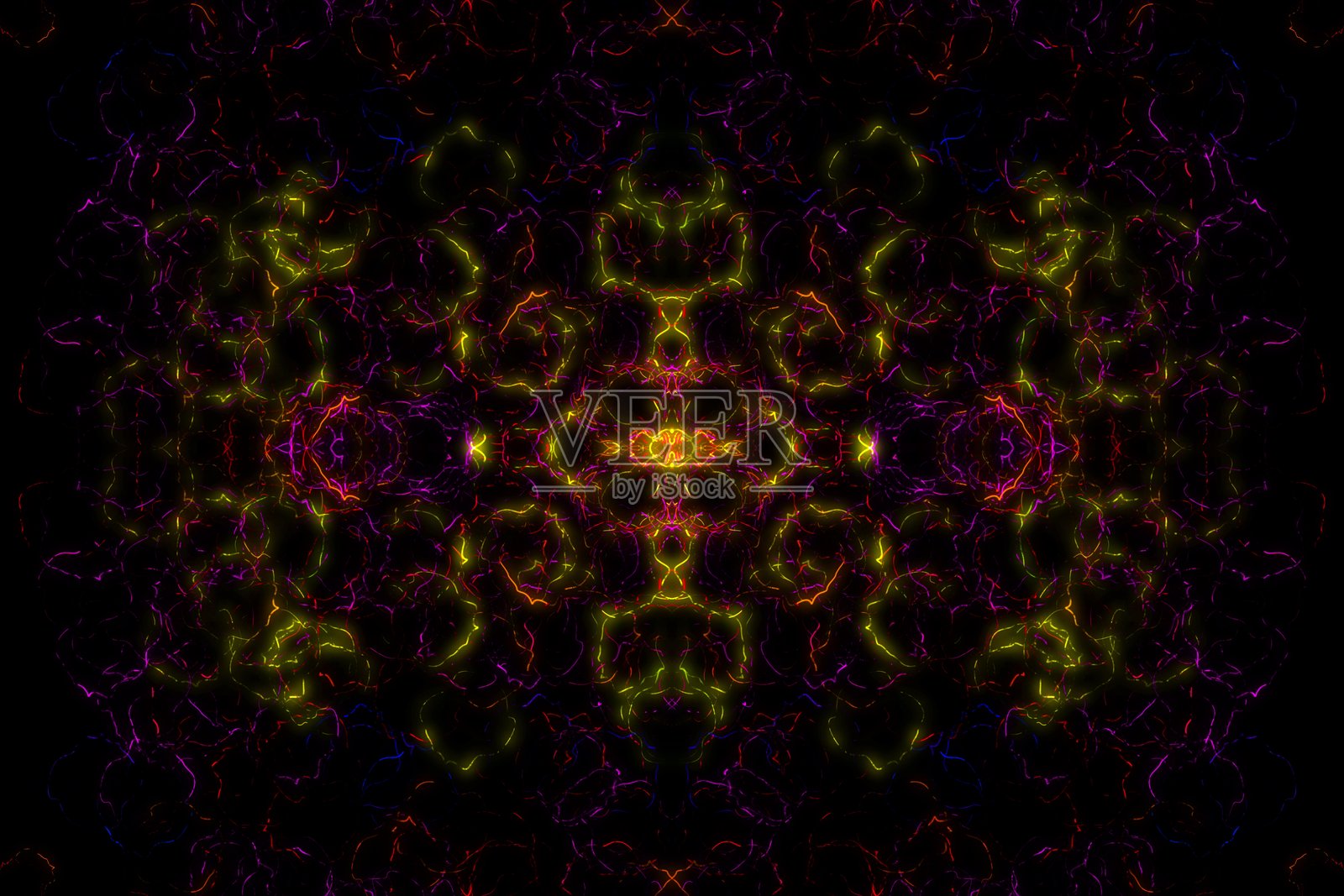 黑色背景中的抽象光圈全景照片摄影图片