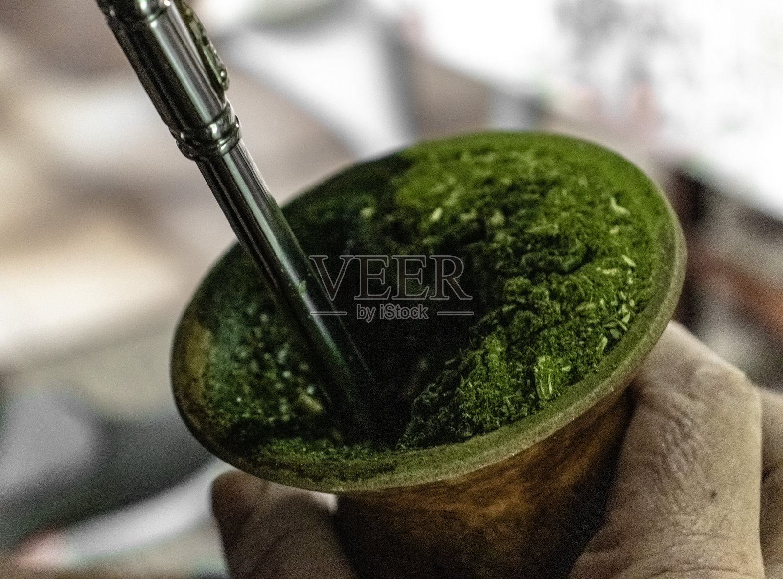 传统的高乔人饮用的马黛茶 / 巴拉圭冬青照片摄影图片