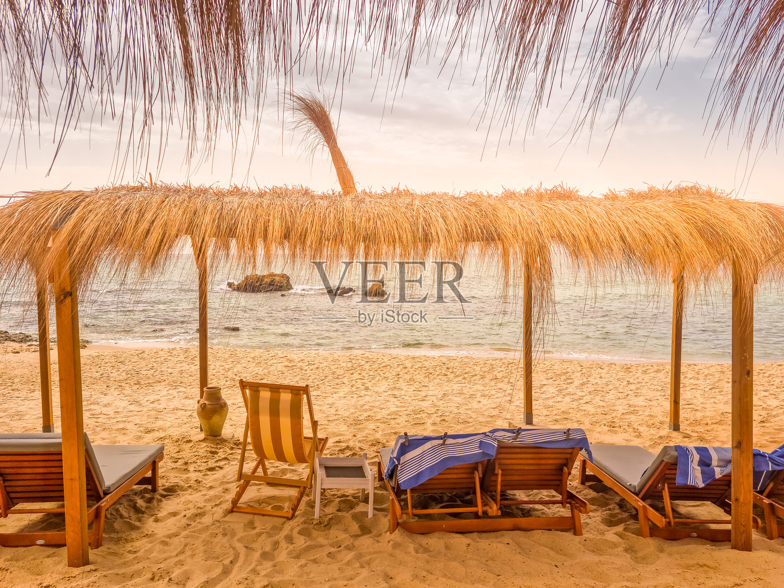 突尼斯哈马梅特的海滩风景照片摄影图片