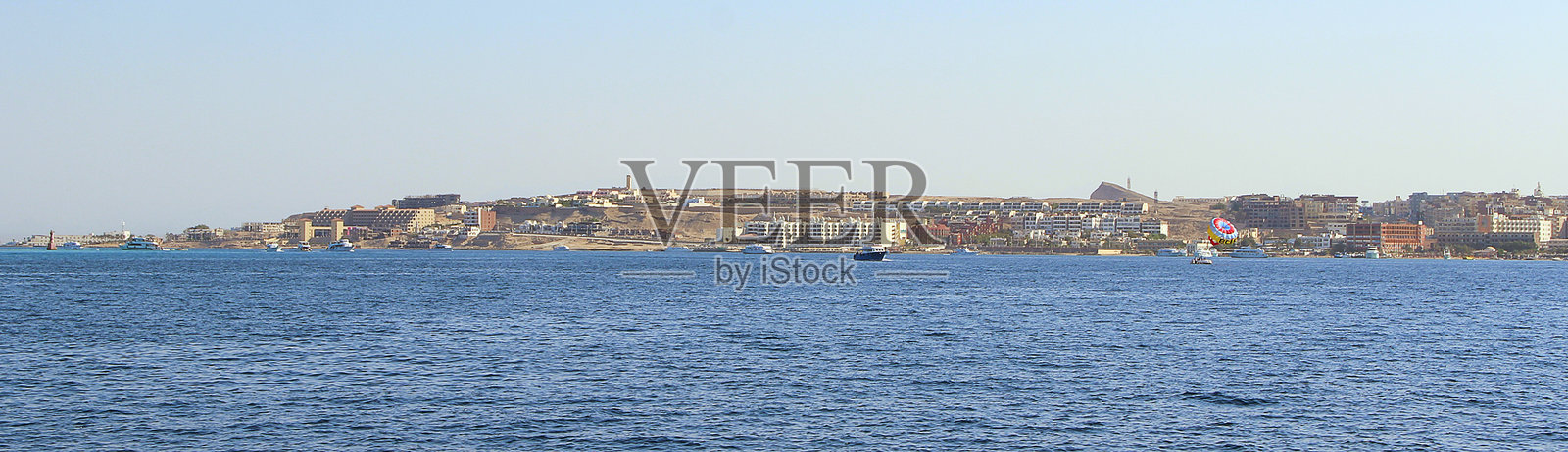 海上赫尔格达海岸全景照片摄影图片