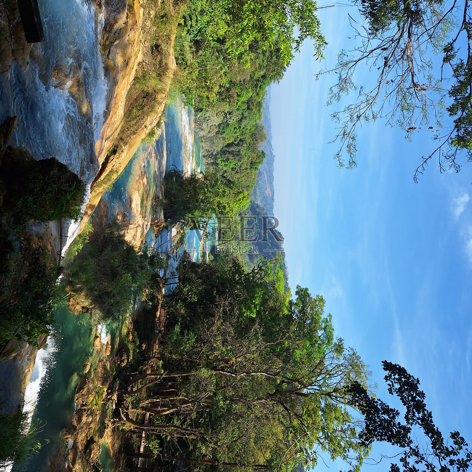 蓝色水瀑布照片摄影图片