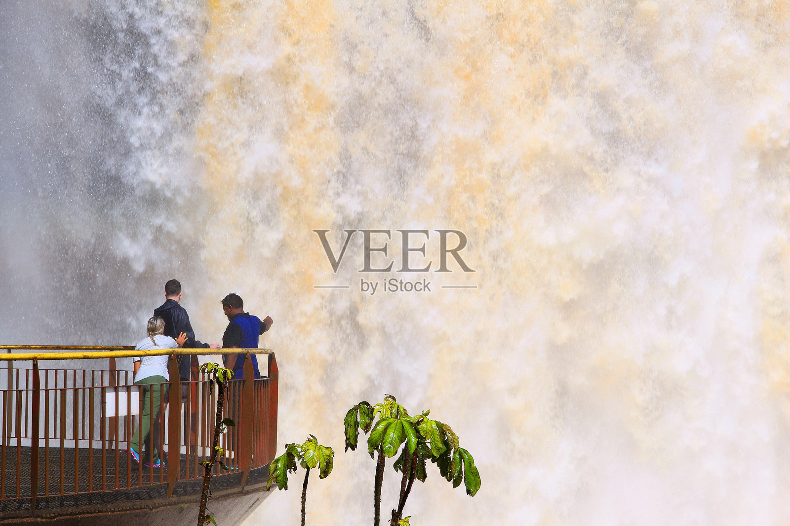 恶魔喉瀑布照片摄影图片