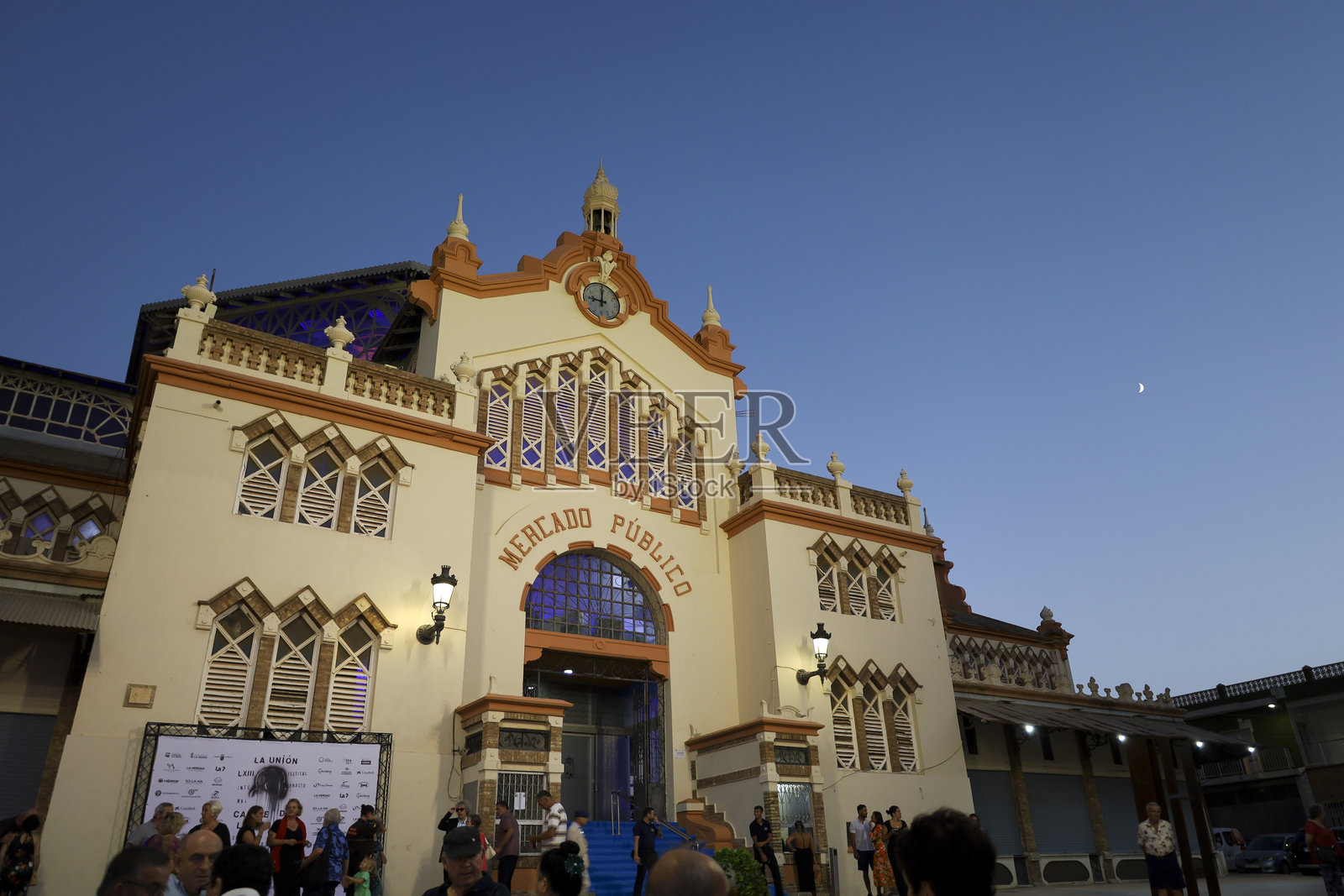 老拉乌尼翁公共市场的下午照片摄影图片