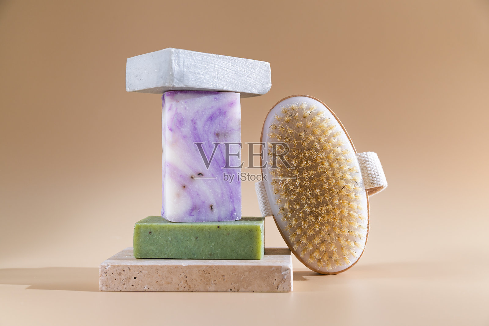 极简主义静物作品，展现天然手工肥皂照片摄影图片