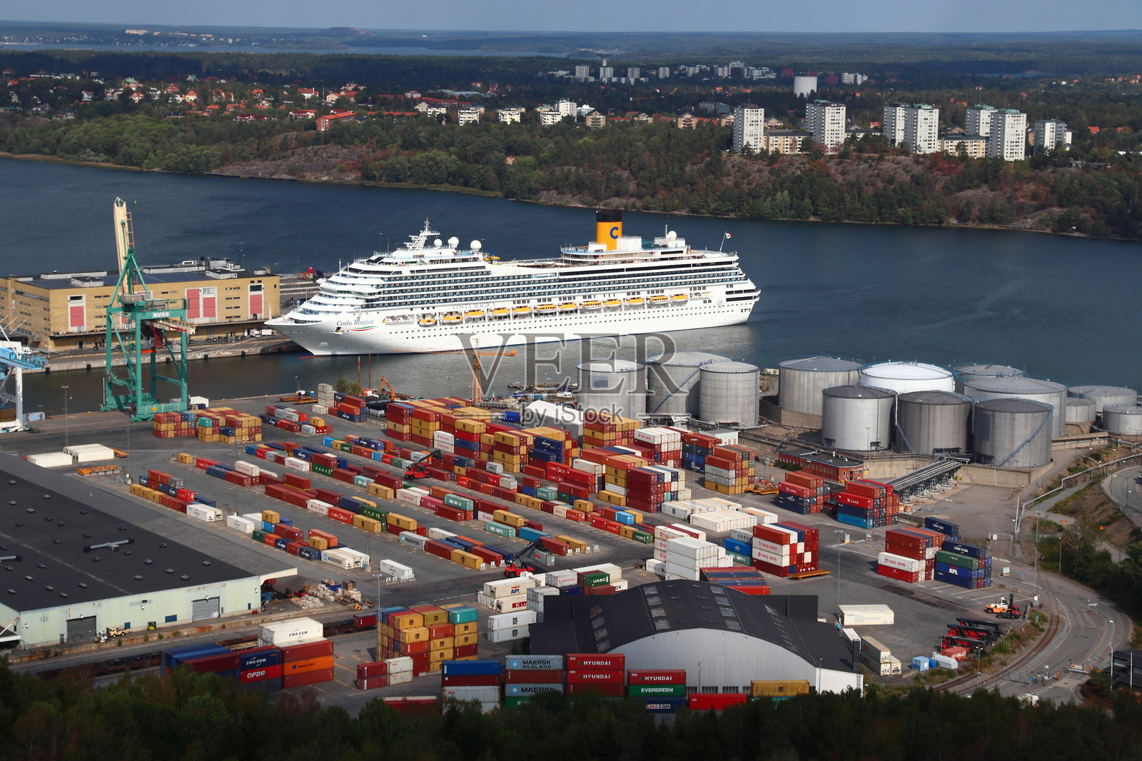 歌诗达邮轮客船照片摄影图片