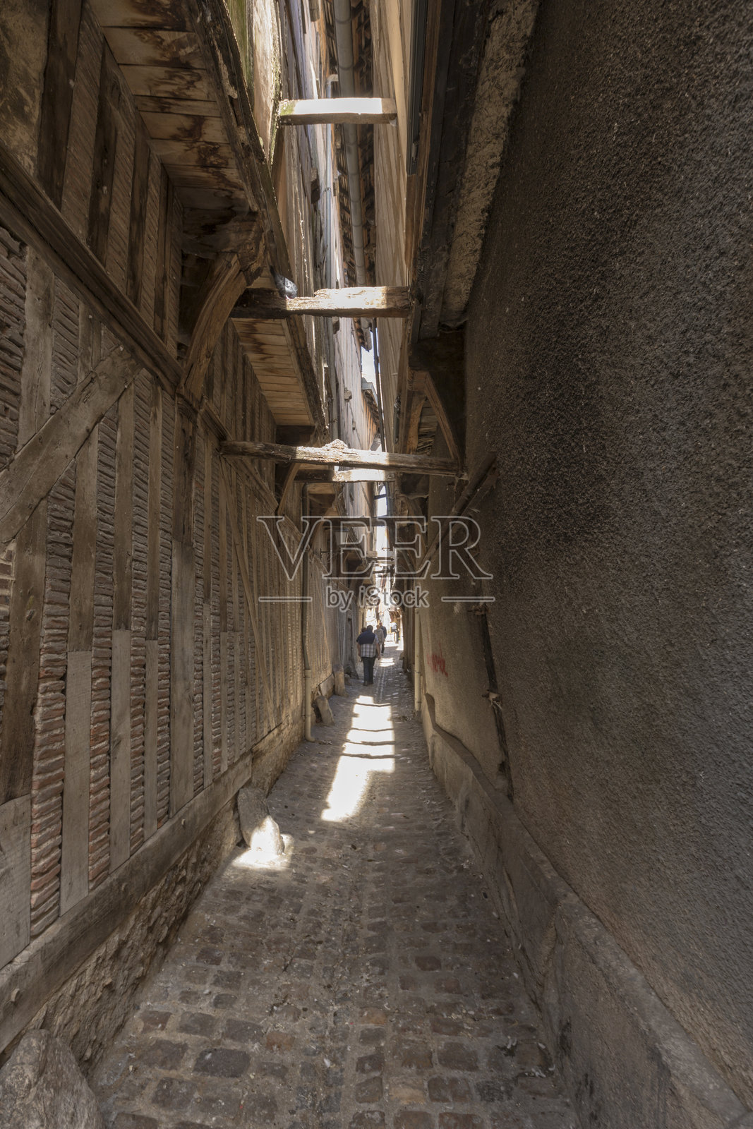 法国特鲁瓦的窄巷——猫巷照片摄影图片