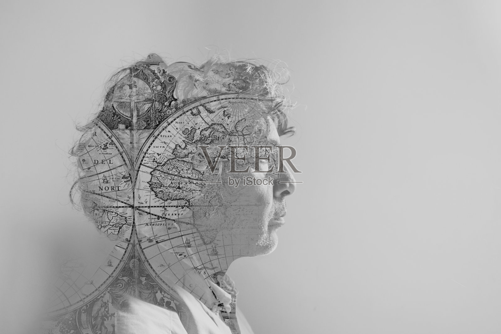 双重曝光的女性与地图在白色背景下的图像照片摄影图片