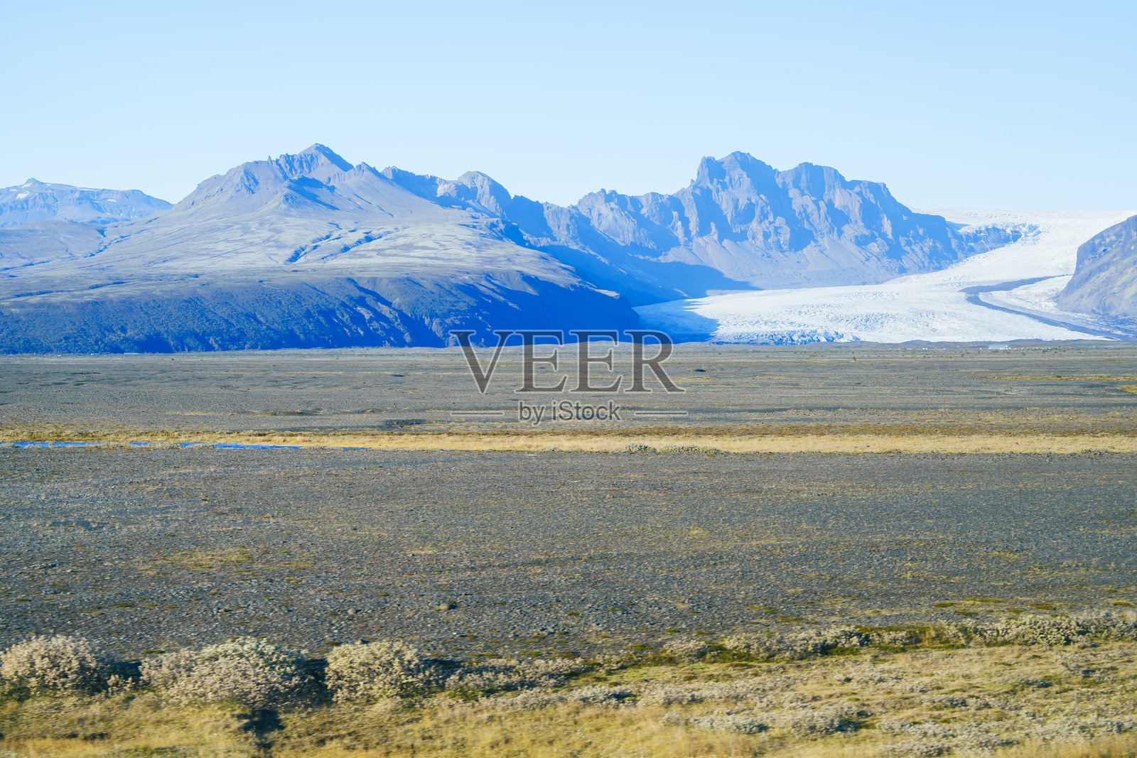 冰岛冰山攀登的美景照片摄影图片