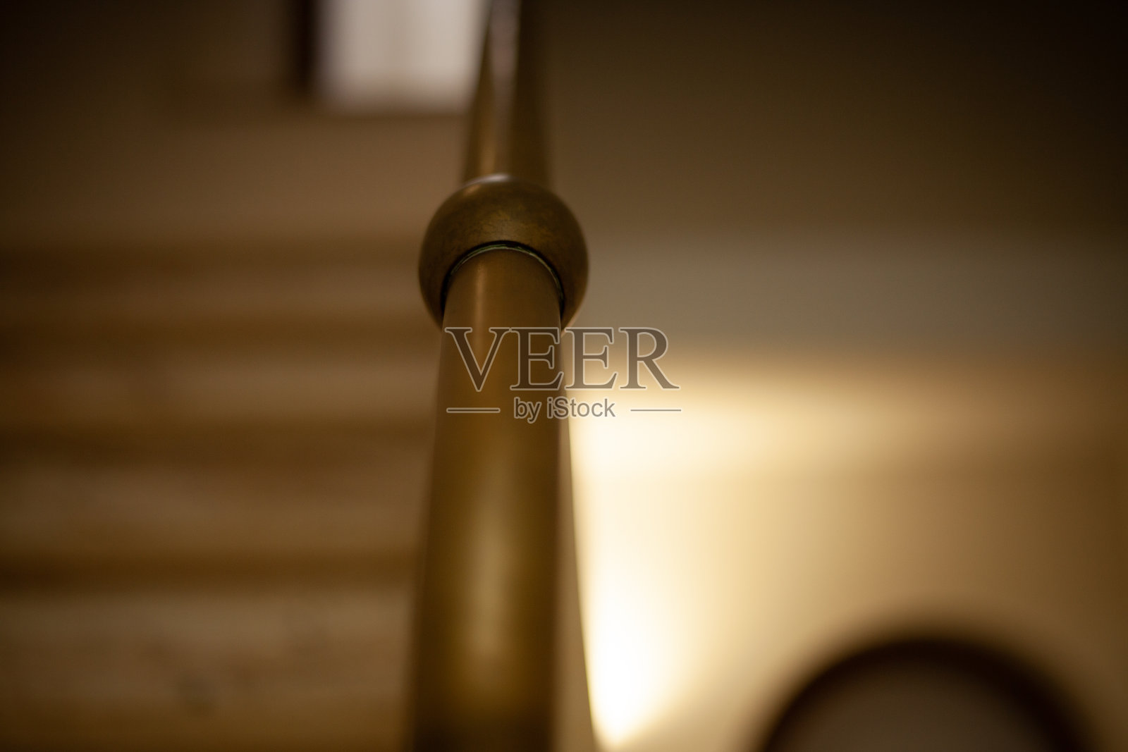 黄铜扶手栏杆照片摄影图片