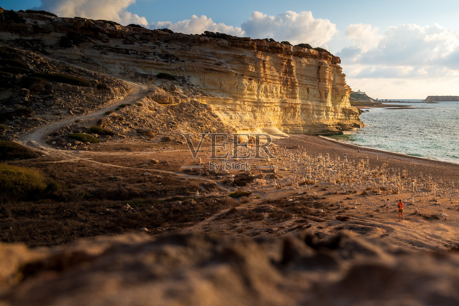塞浦路斯白河海滩。照片摄影图片