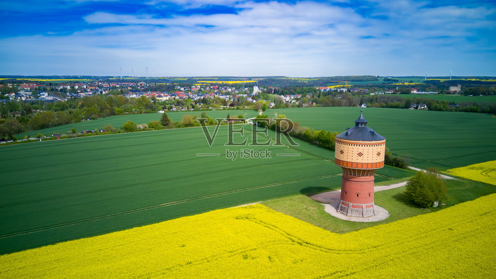 米特韦达水塔照片摄影图片