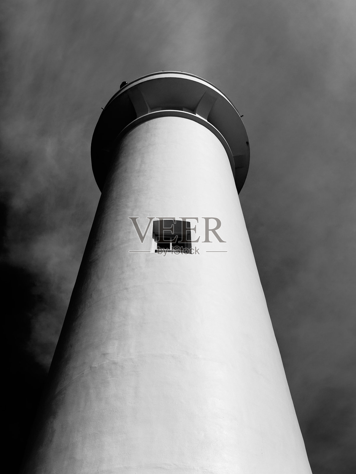 风暴中的灯塔照片摄影图片