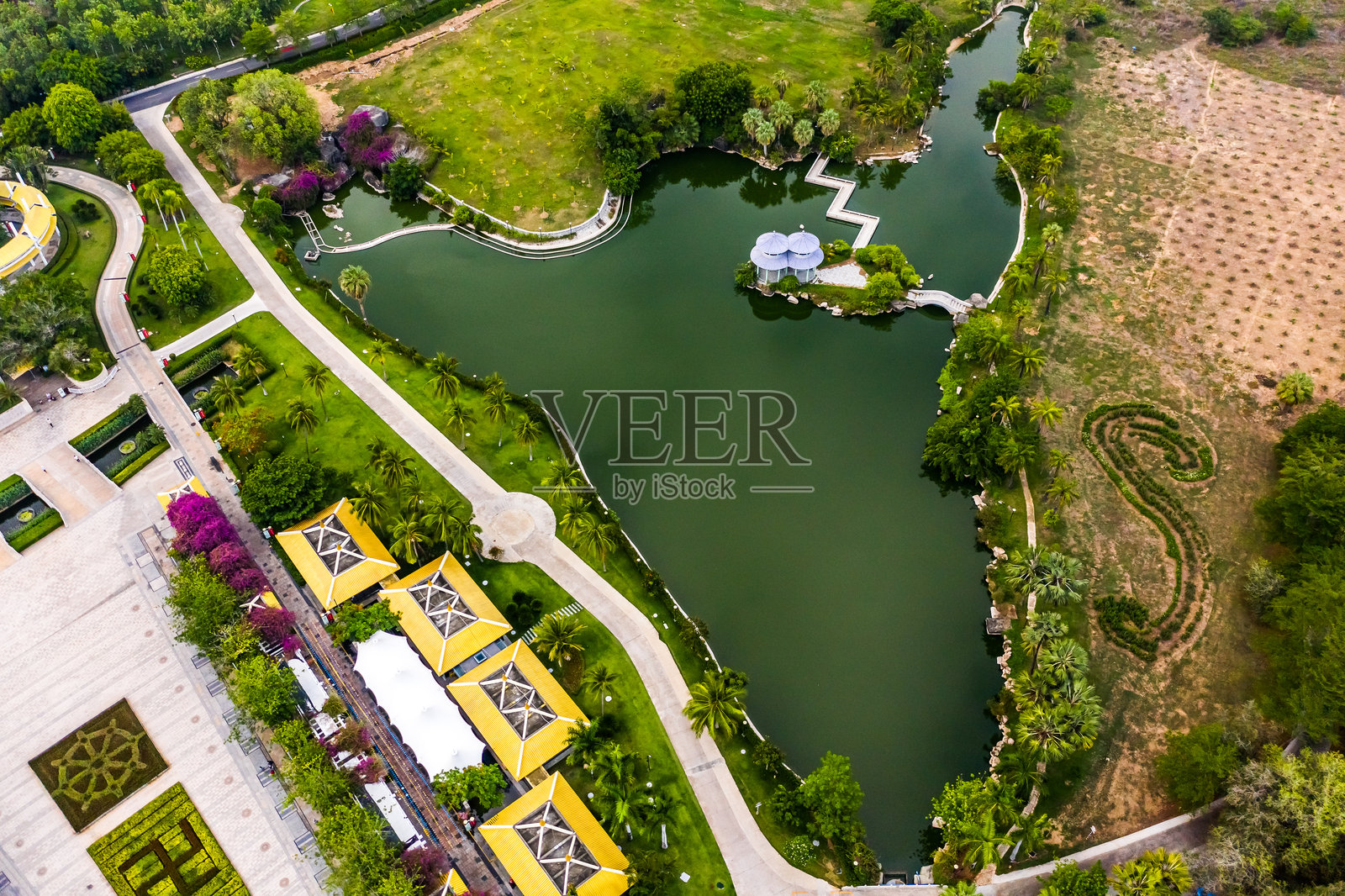 南海的佛教女神观音，三亚，海南，中国，亚洲。南山寺。照片摄影图片