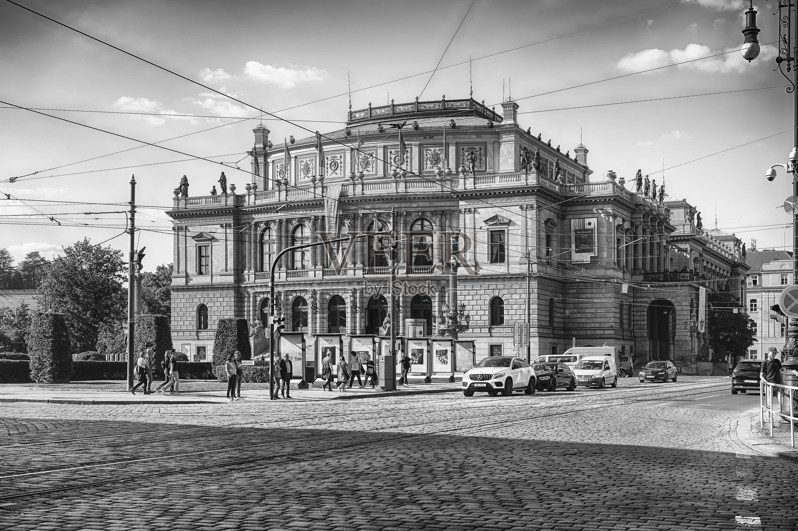 布拉格的鲁道夫音乐厅，捷克共和国的标志性建筑照片摄影图片