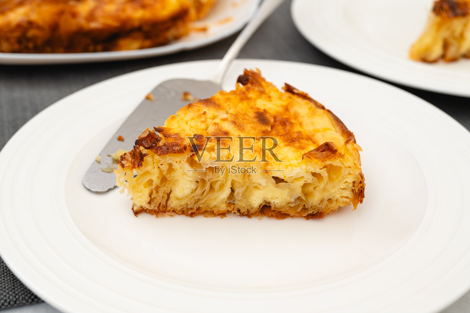 奶酪馅的酥皮派特写切片照片摄影图片