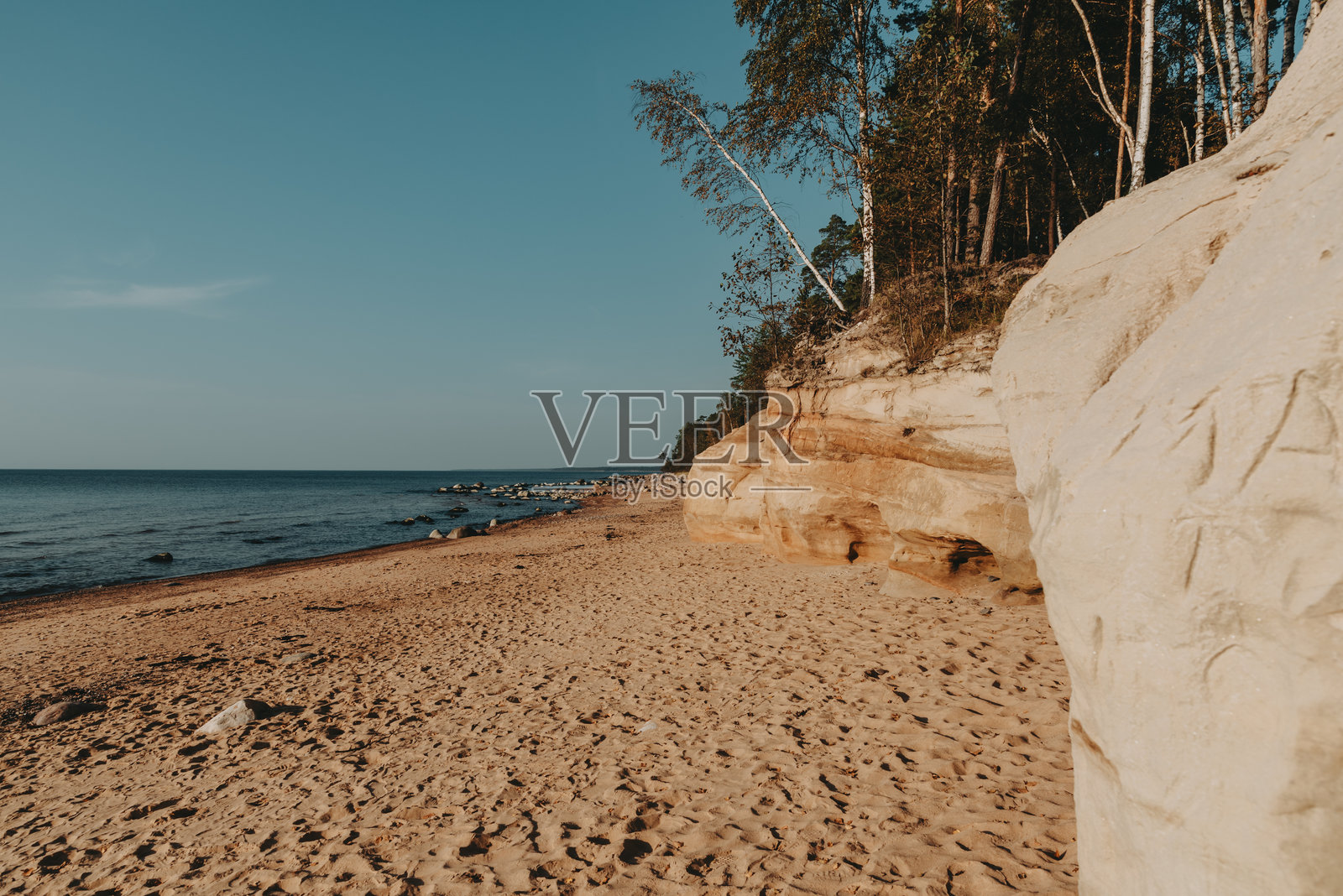 拉脱维亚秋季的巴尔特海岸维采姆丘崖照片摄影图片