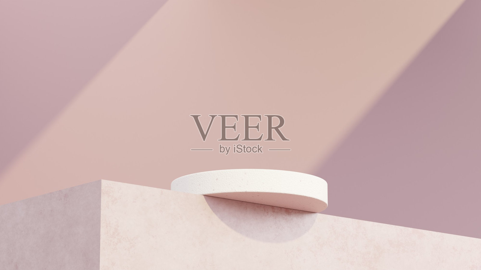 背景展示一个空的产品展示模型，配有粉色背景和抽象几何平台，旨在以横向布局展示商品。照片摄影图片