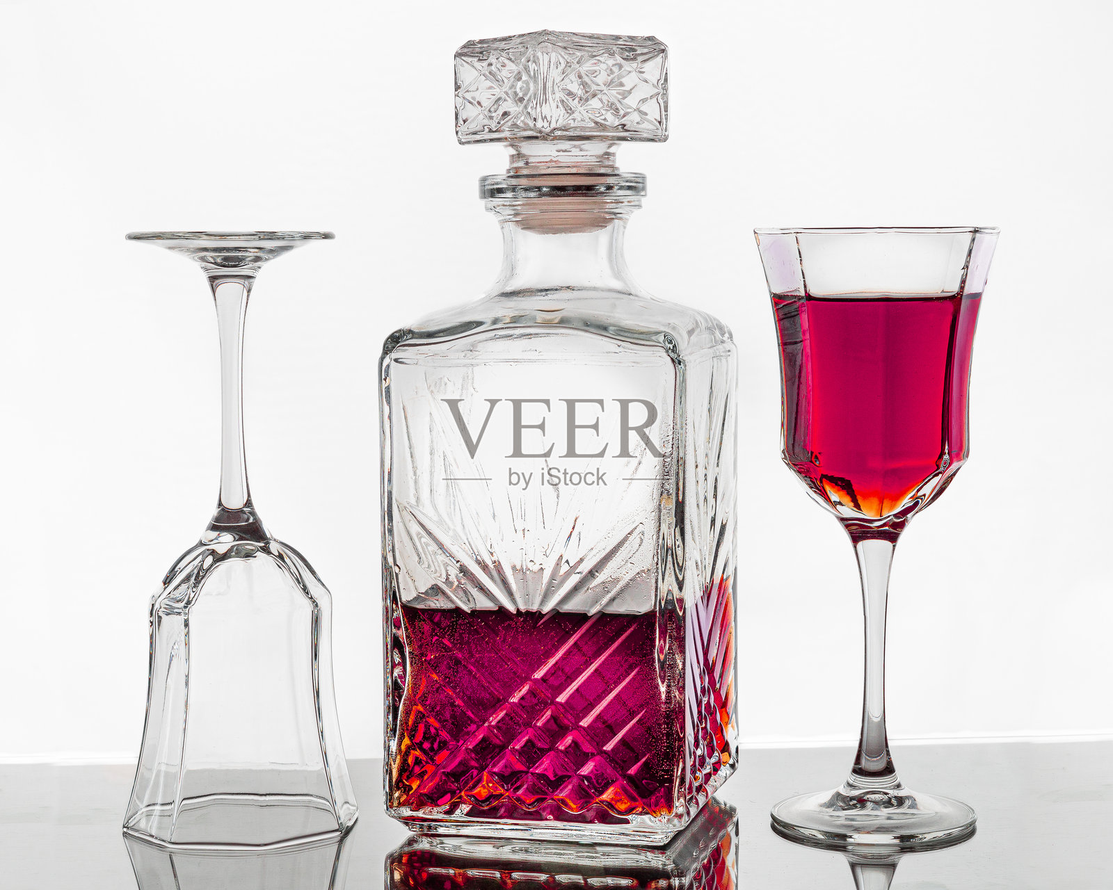 白色玻璃。照片摄影图片