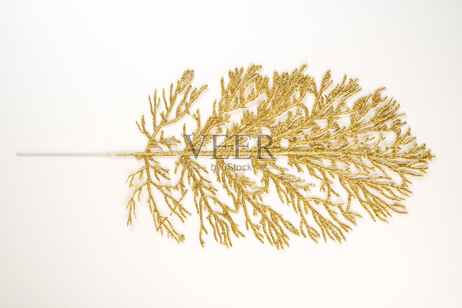 假树枝，闪亮装饰，适合圣诞花束和家居装饰。照片摄影图片