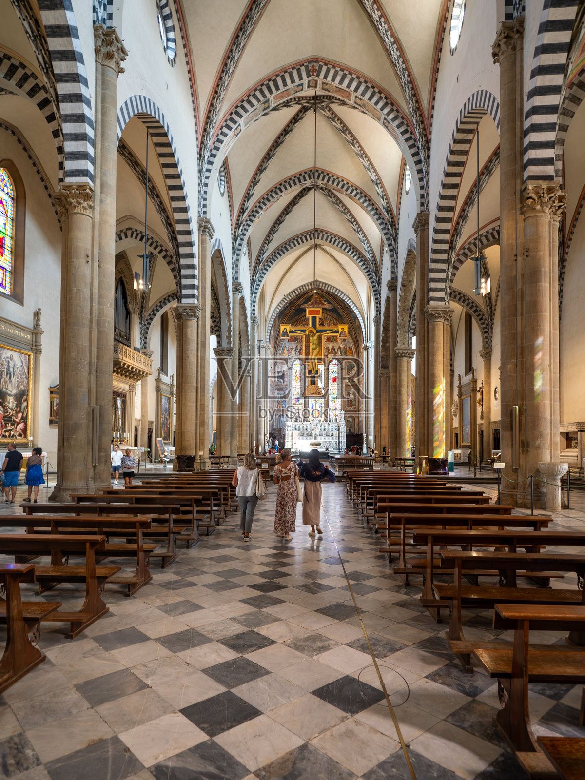 佛罗伦萨圣玛丽亚诺维拉教堂的内部照片摄影图片