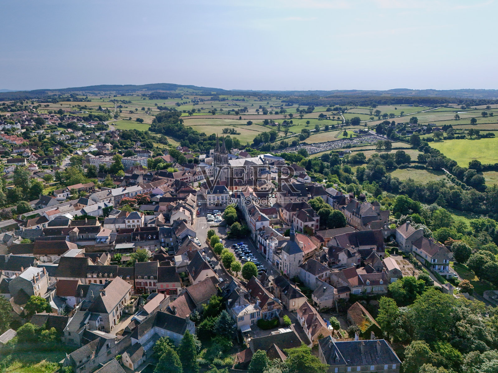 勃艮第的城市鸟瞰景观照片摄影图片