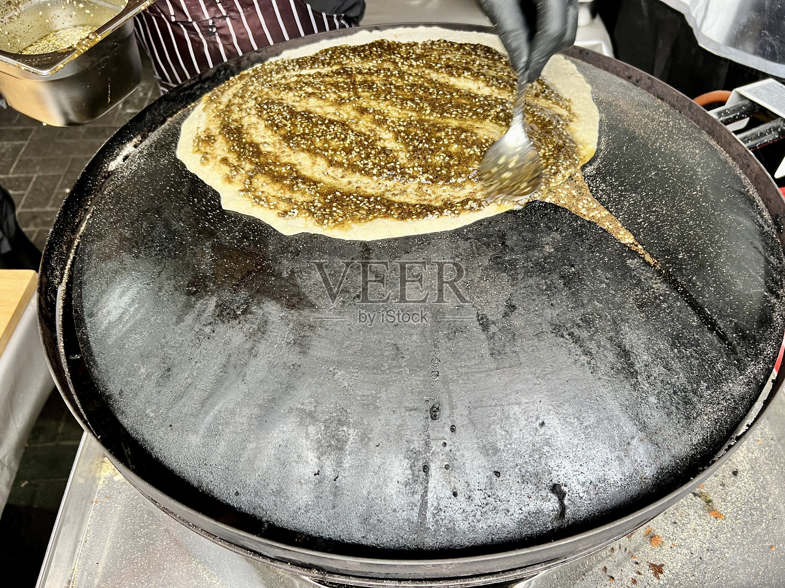 制作扁面包照片摄影图片