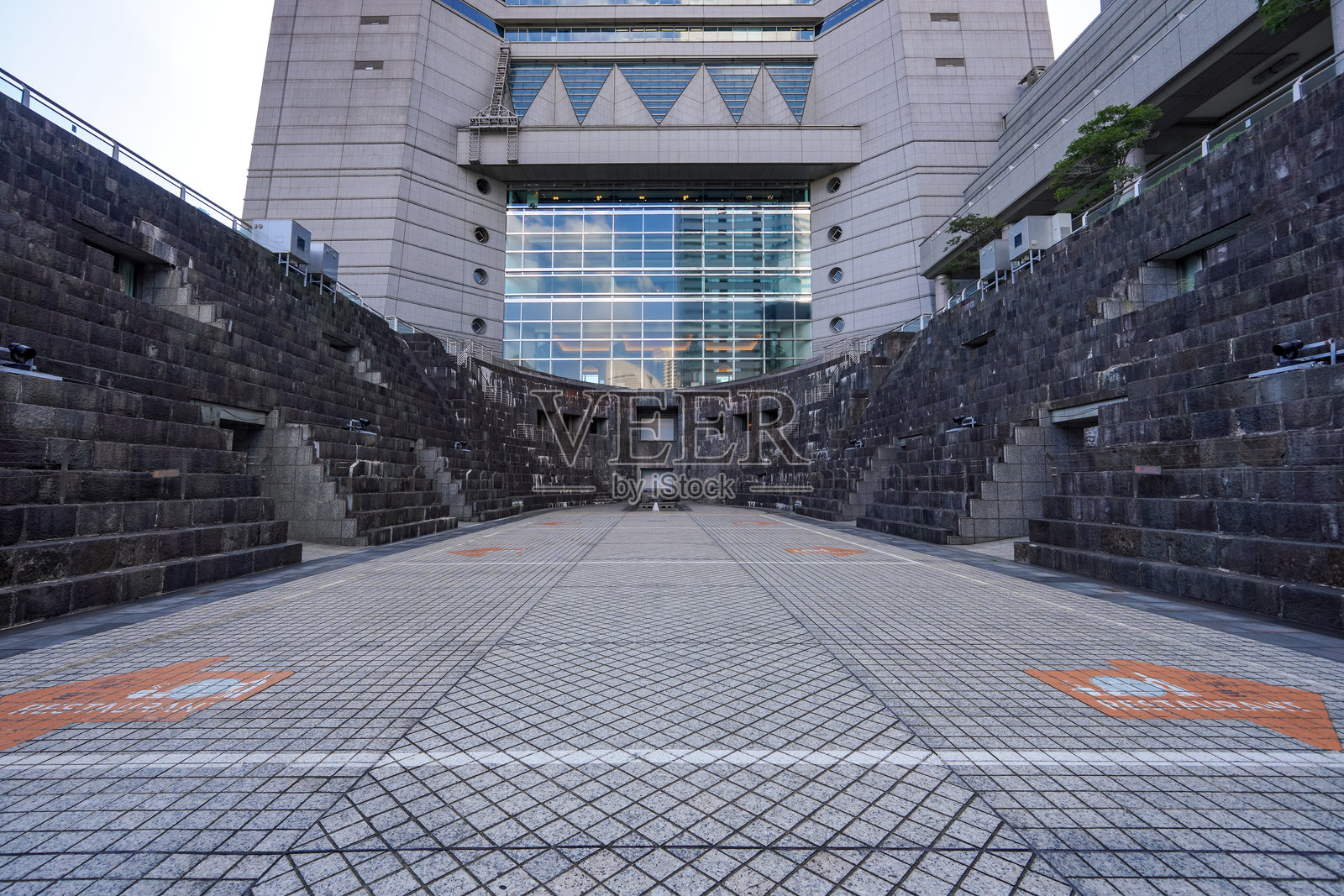 码头花园（前身为横滨码头公司第二码头），被指定为国家重要文化财产，位于神奈川县横滨市的未来港区。照片摄影图片