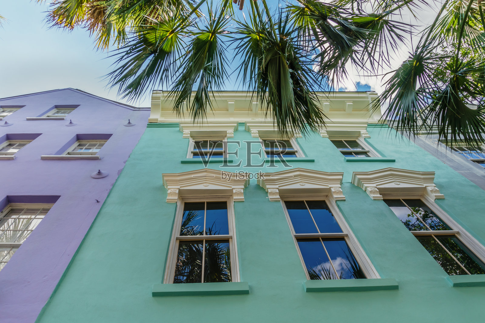 查尔斯顿,南卡罗来纳州的彩虹街照片摄影图片