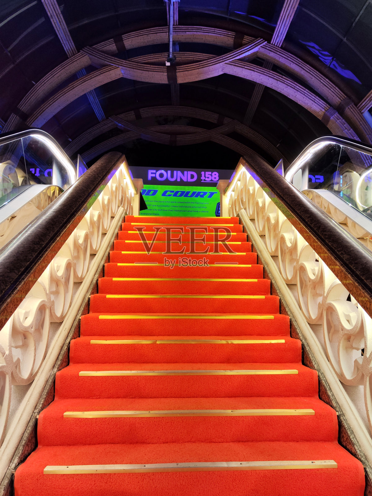 上海发现158的楼梯照片摄影图片