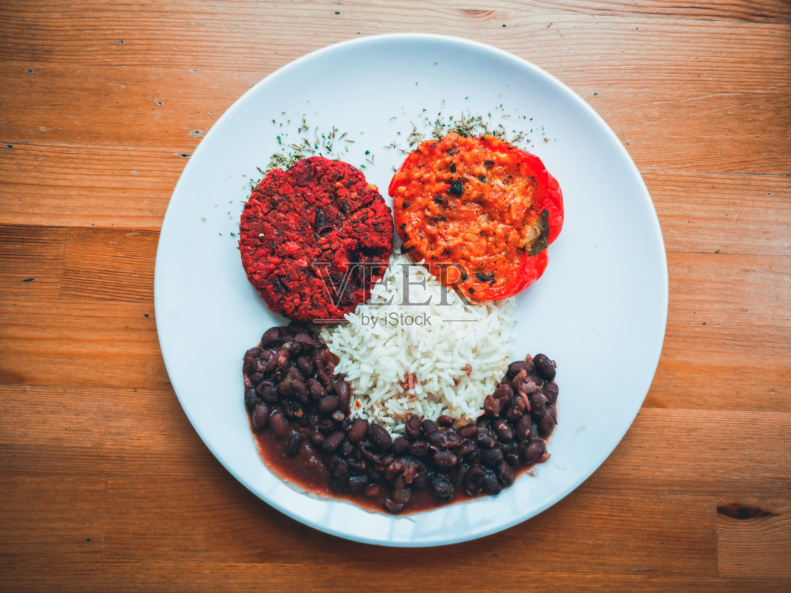 高角度视图的早餐摆放在桌子上照片摄影图片