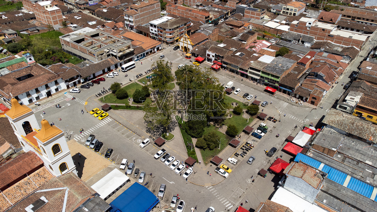 拉乌尼翁，安提奥基亚 - 哥伦比亚。2024年10月5日。照片摄影图片