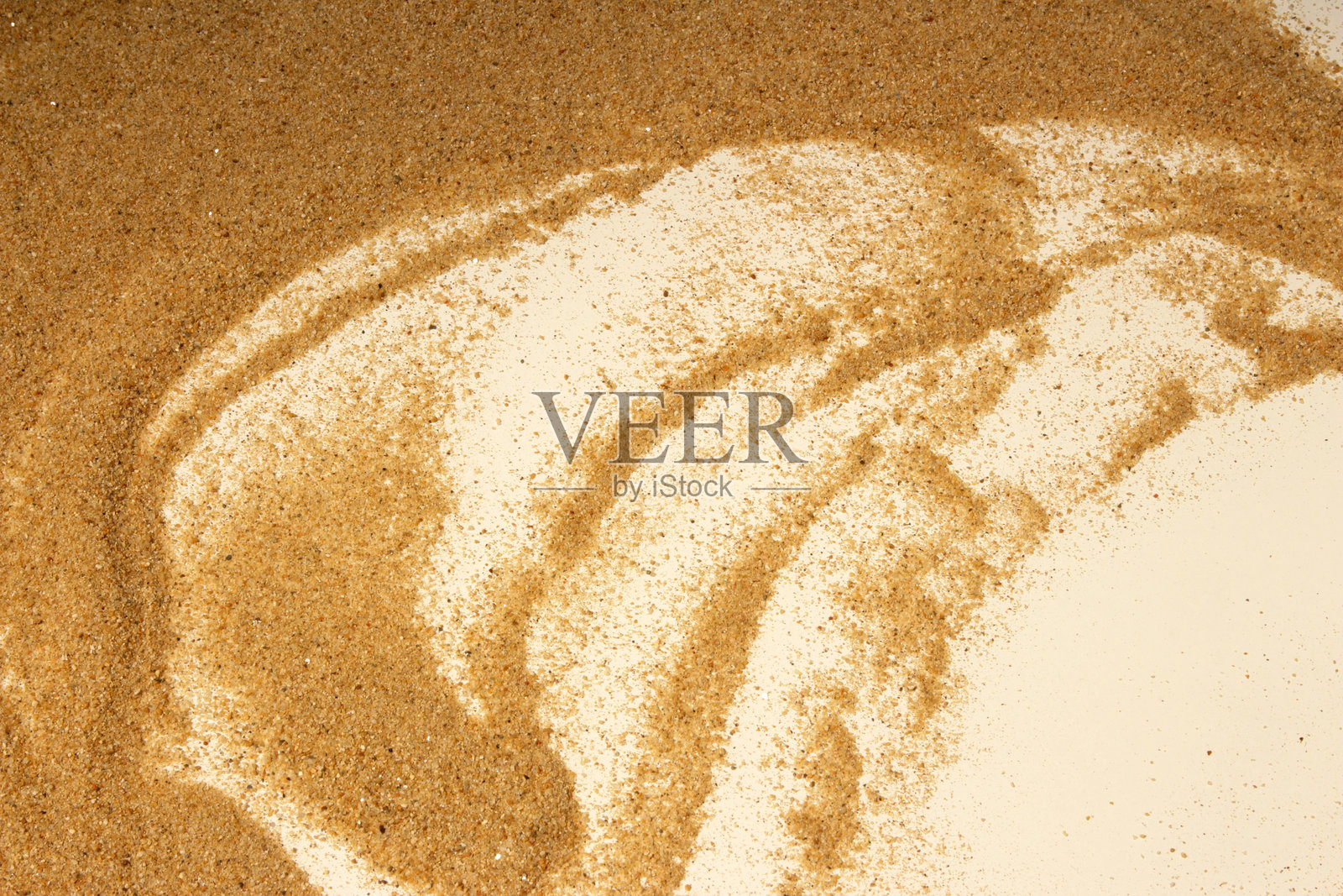 白色背景上的沙波纹照片摄影图片