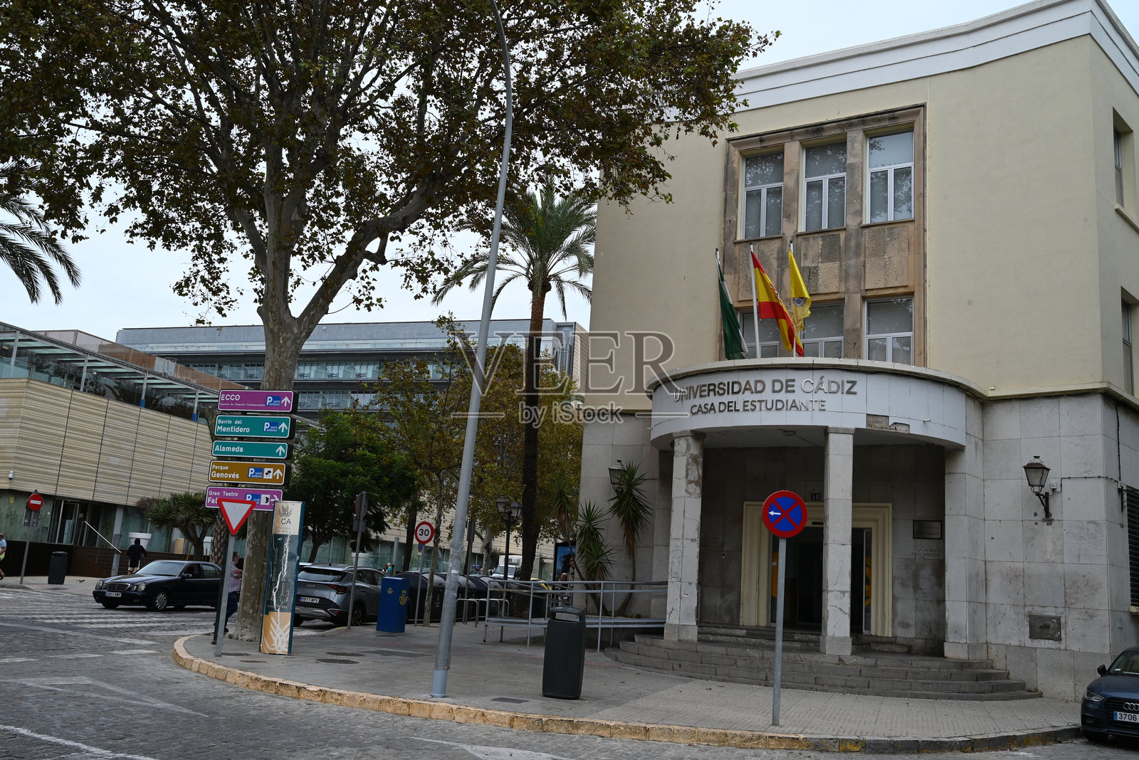 卡迪斯学生公寓照片摄影图片