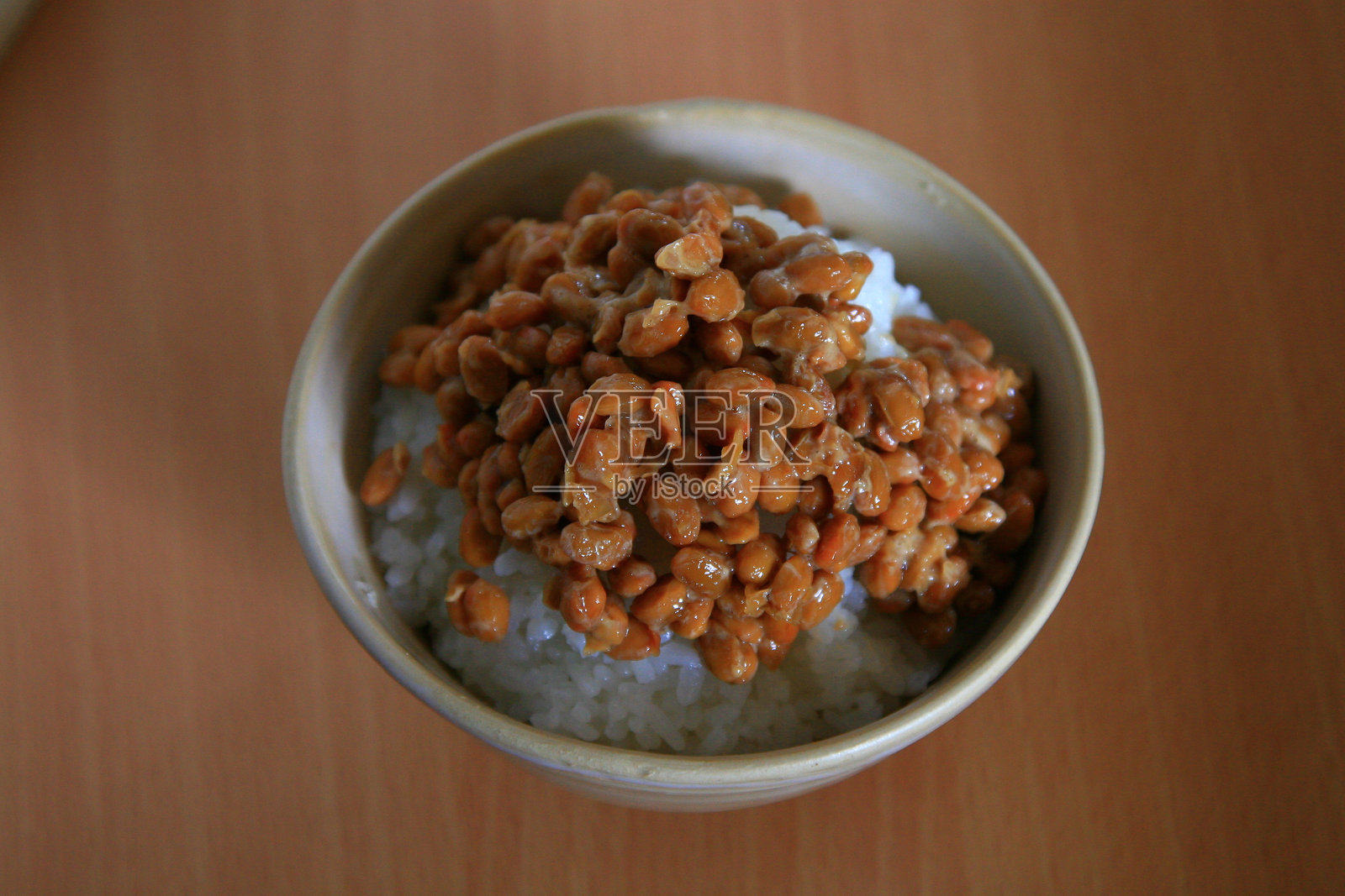 特写的纳豆或发酵大豆照片摄影图片