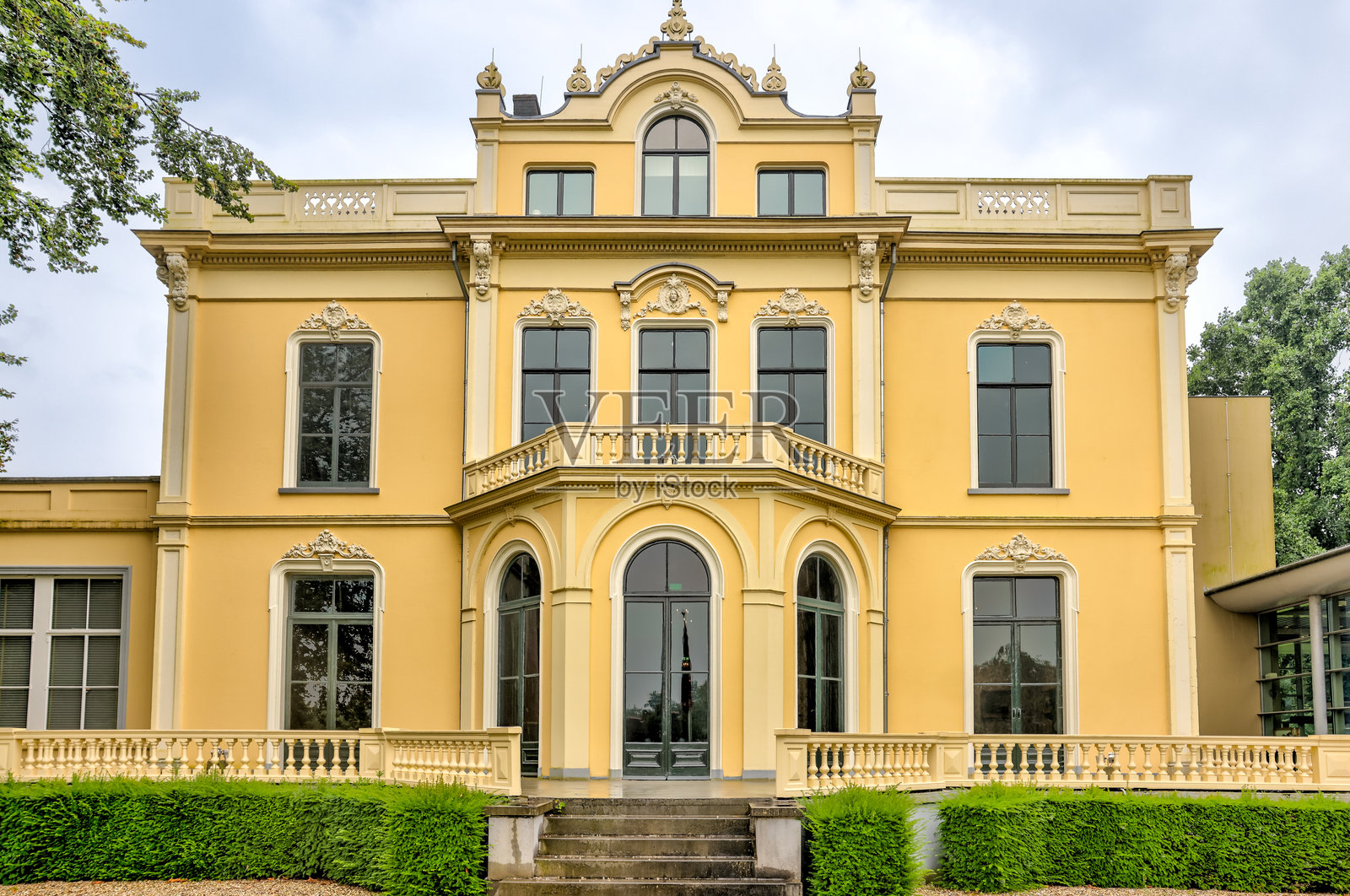 荷兰奥斯特贝克的市场花园行动博物馆外观。照片摄影图片