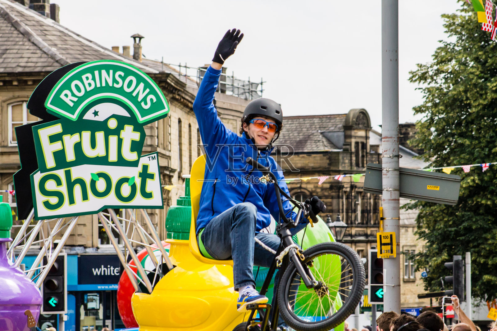 环法自行车赛的观众照片摄影图片