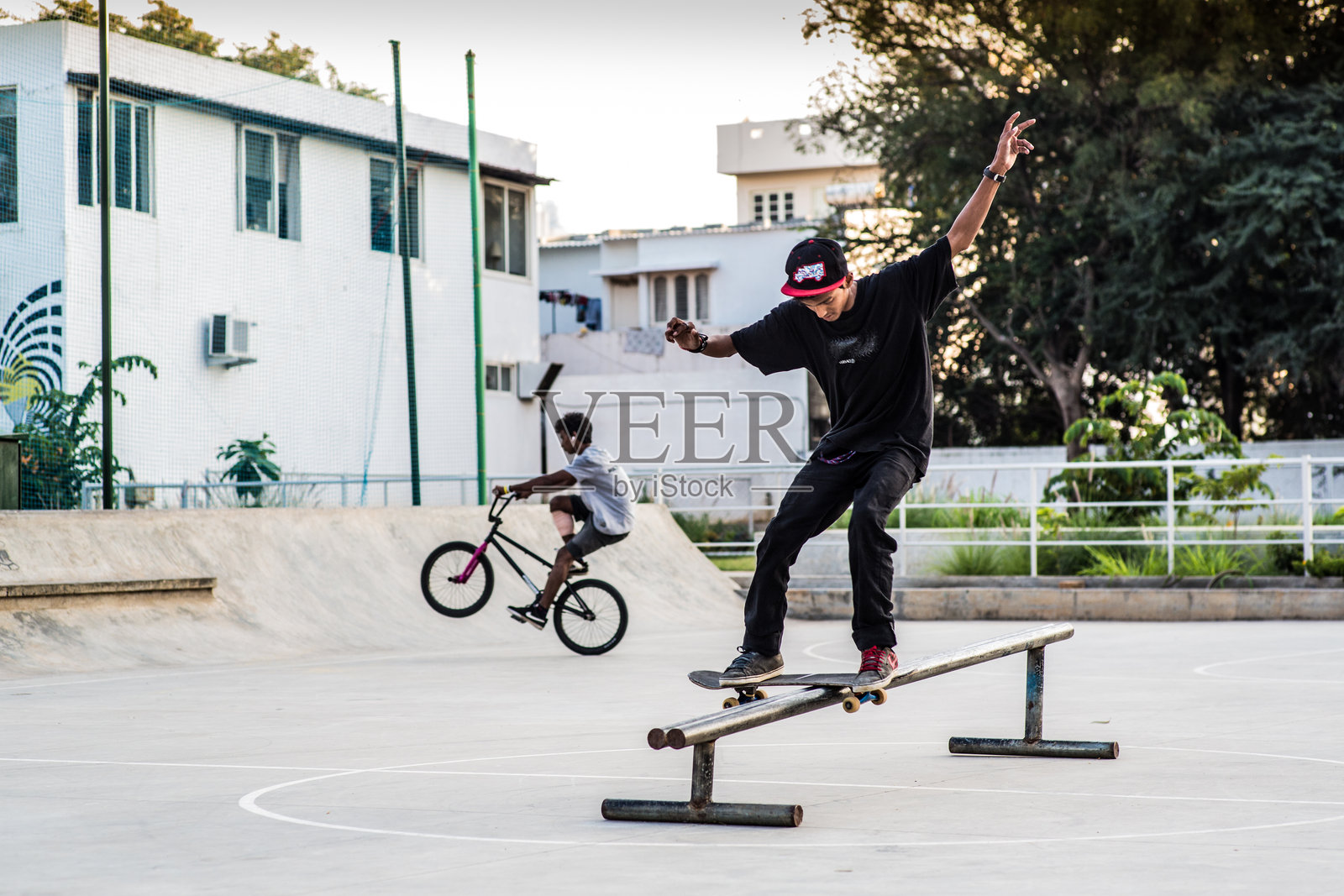 滑板印度邦照片摄影图片