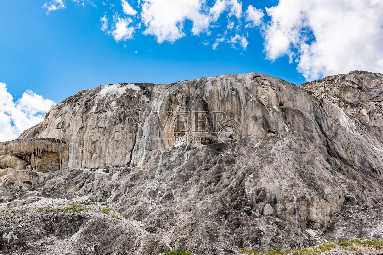 黄石国家公园的猛犸象露台小径和美神露台景观，怀俄明州，公园县，美国照片摄影图片