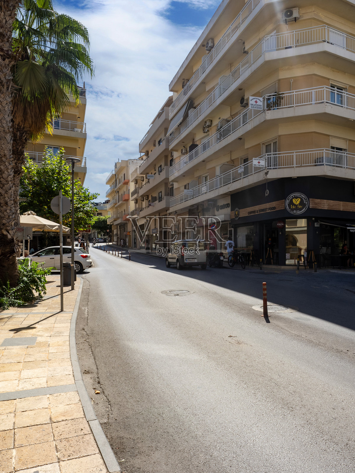 希腊赫拉克利翁的基里洛·卢卡雷奥斯街照片摄影图片