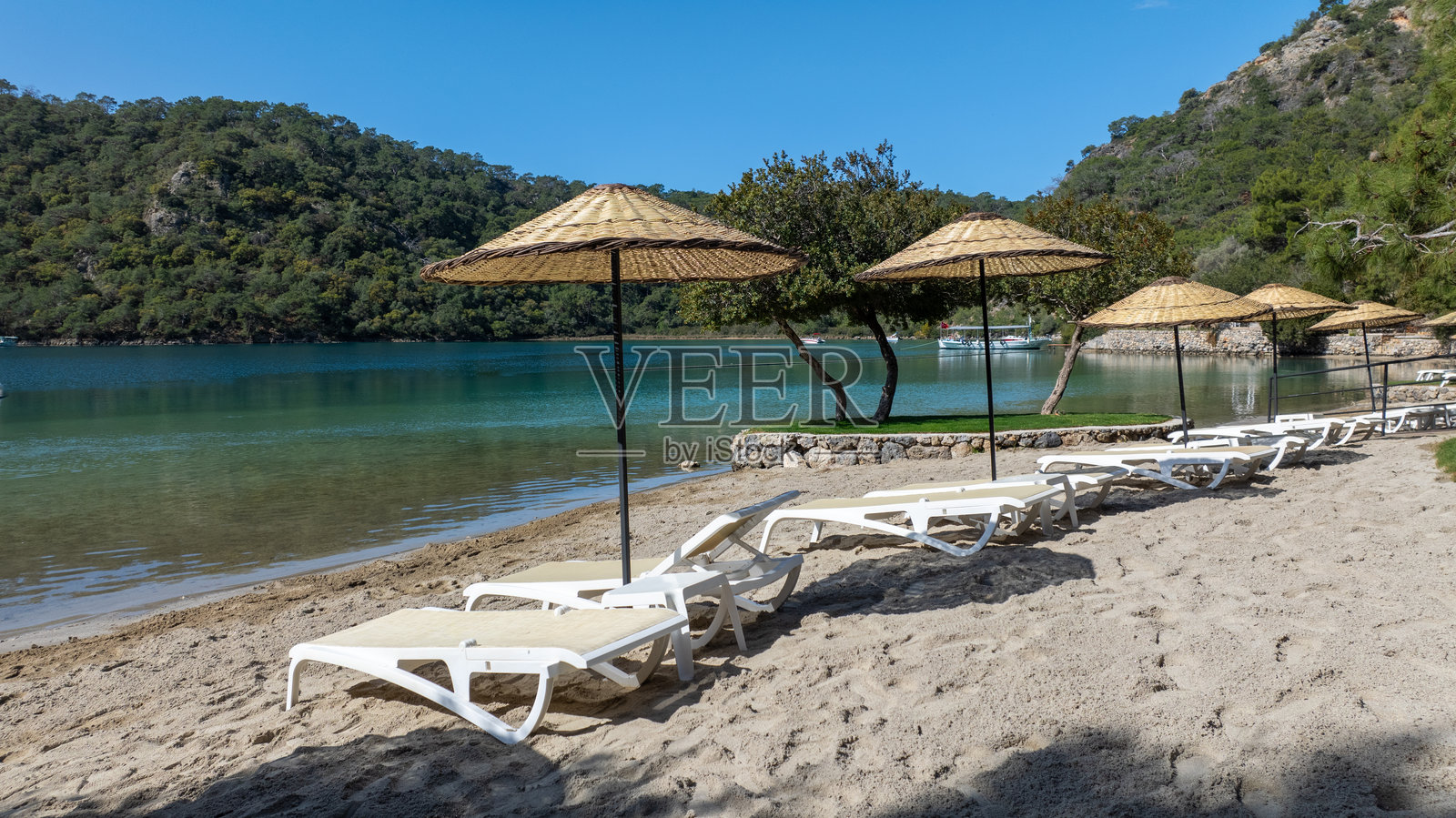 夏季海滩热带氛围照片摄影图片