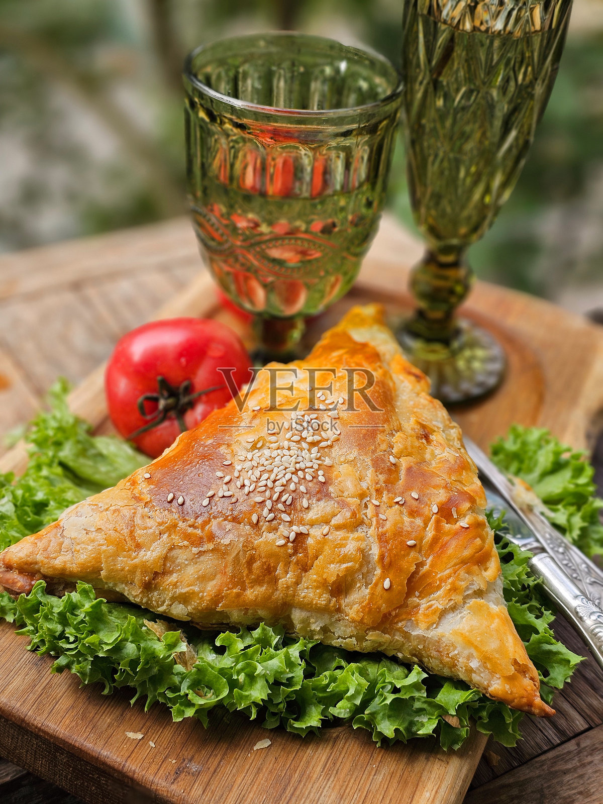 传统东方菜肴萨姆萨照片摄影图片