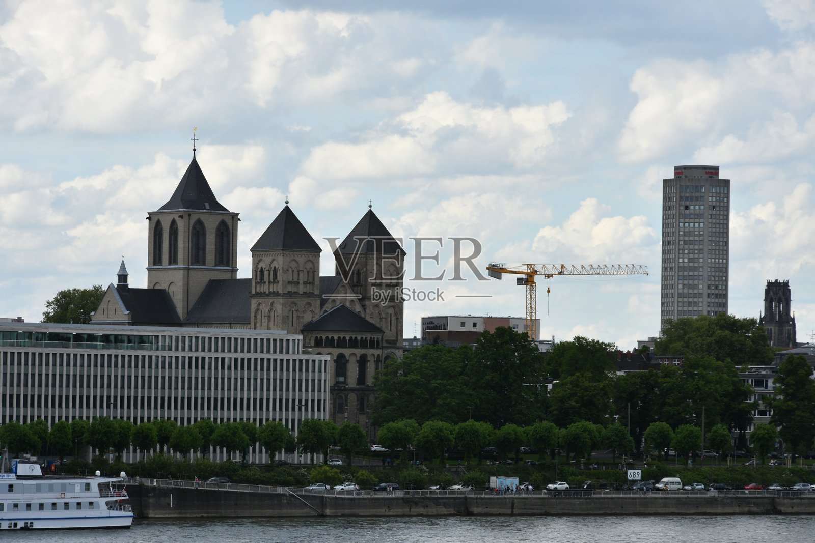 德国科隆的库尼贝尔特大教堂 2017照片摄影图片