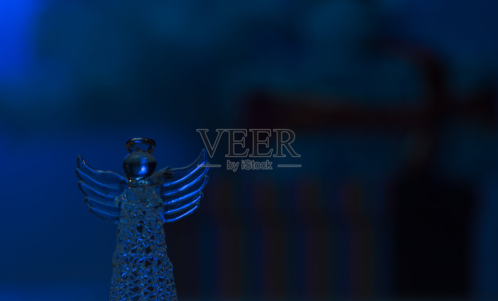 圣诞天使与球饰照片摄影图片