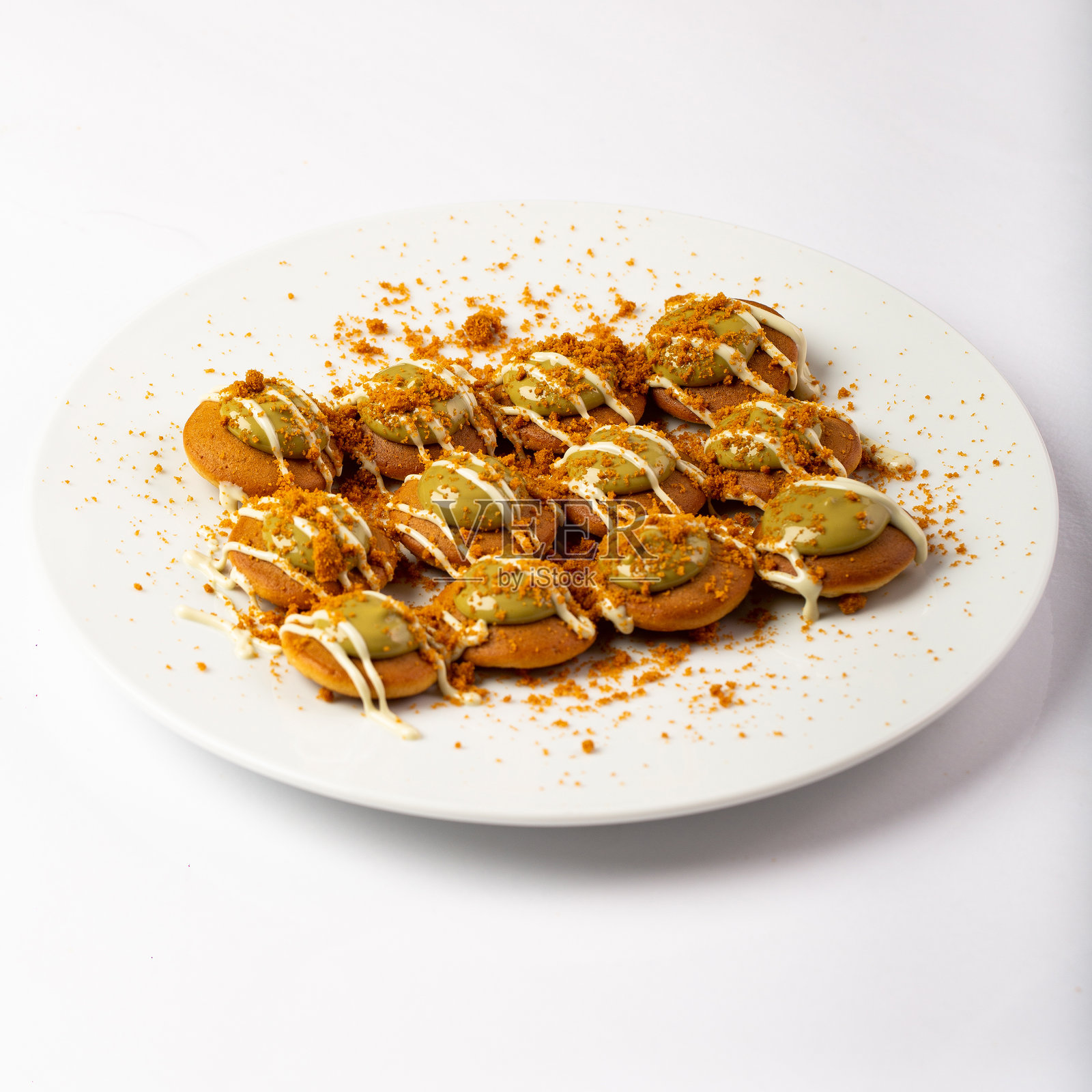 美味的煎饼配新鲜食材照片摄影图片