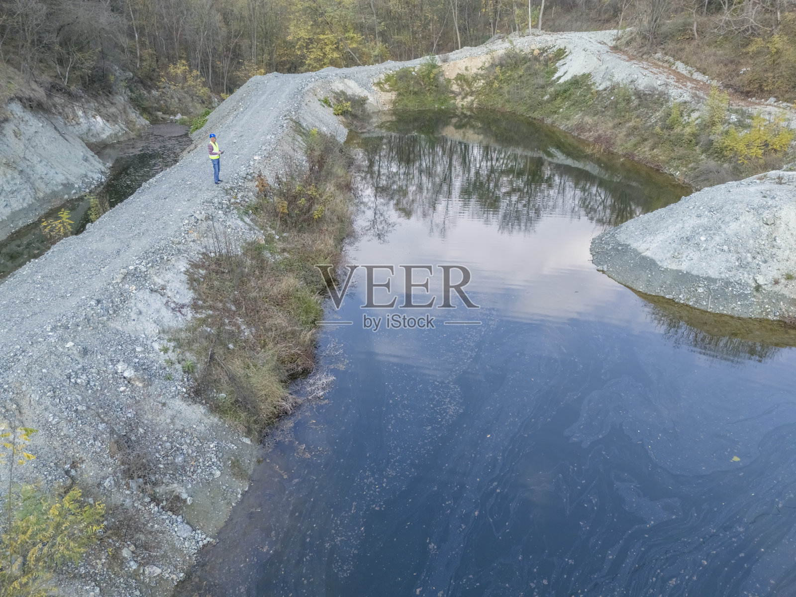 检查土方工程的质量照片摄影图片