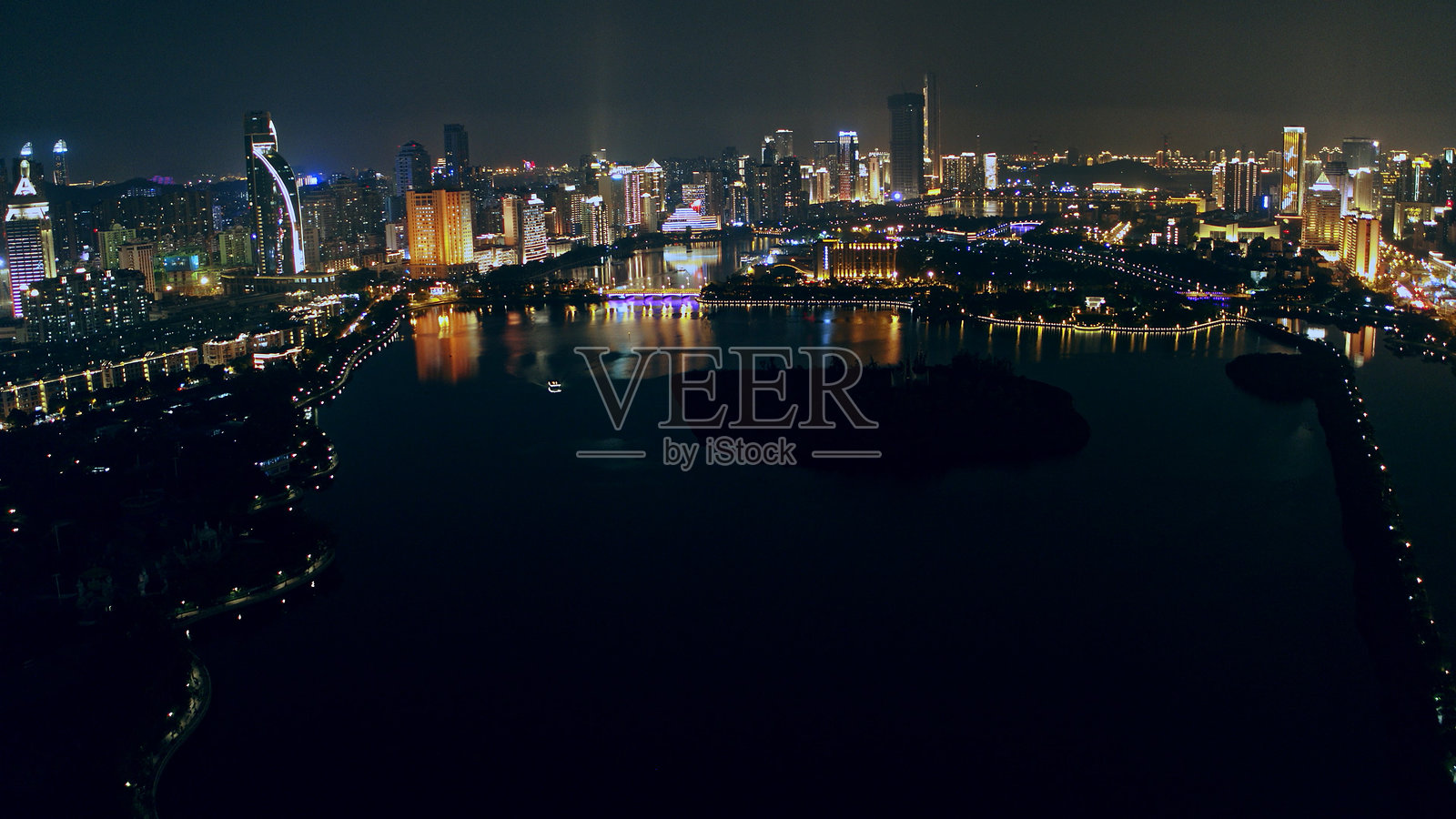 厦门市天际线，福建，中国，亚洲。照片摄影图片