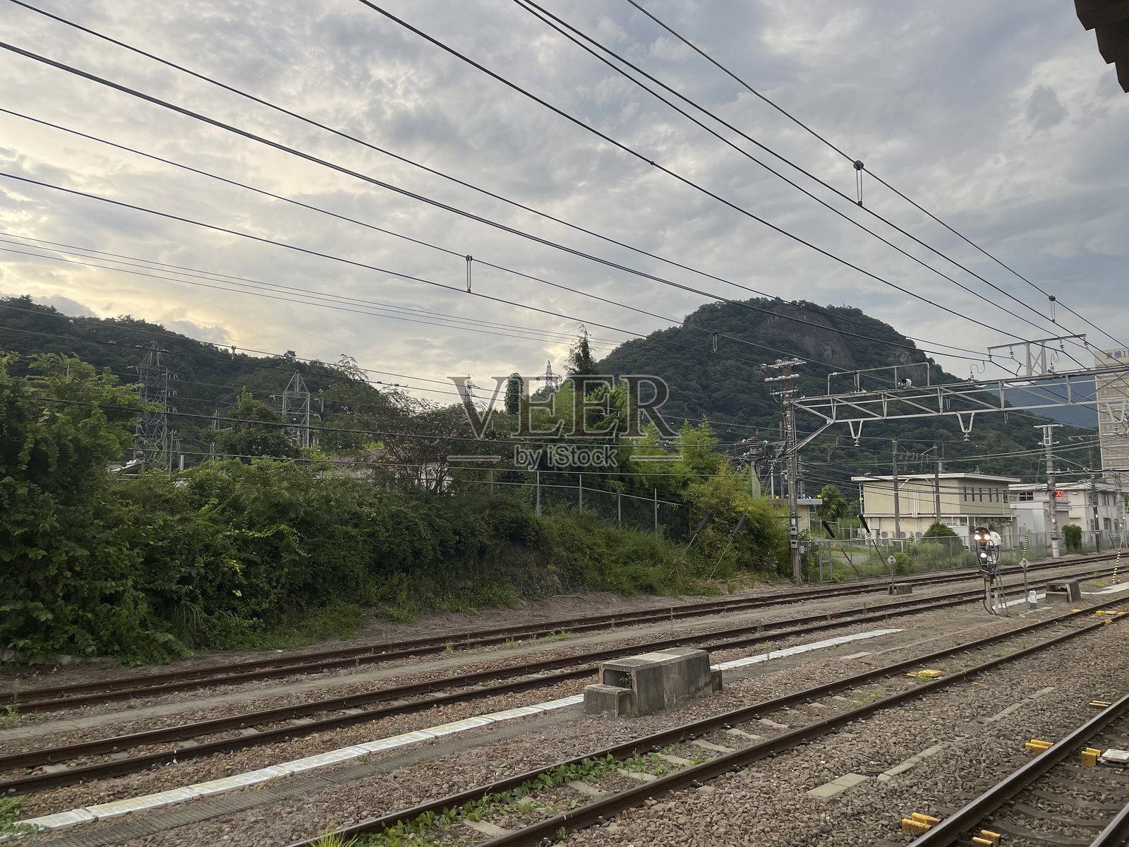 日本的铁路线路照片摄影图片