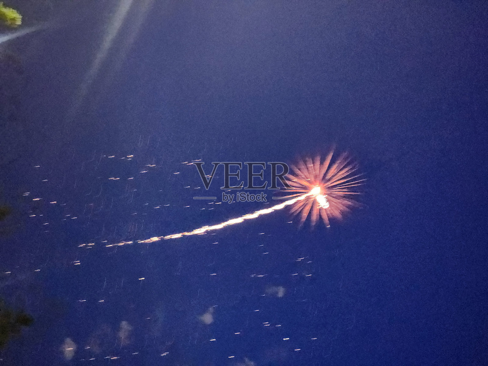 北达科他州比斯马克的年度独立日烟火表演照片摄影图片