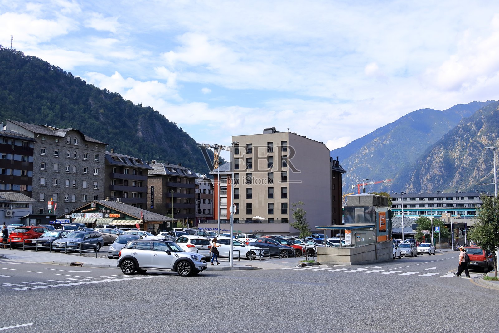 安道尔的莱斯埃斯卡尔德斯 - 恩戈尔达尼中心照片摄影图片