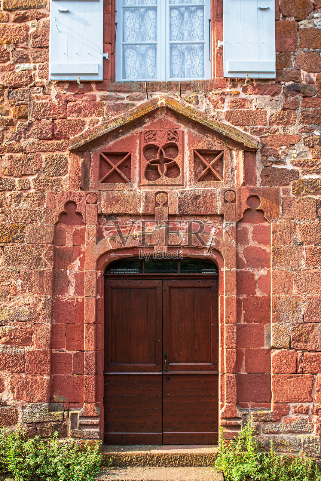 法国红石村庄照片摄影图片